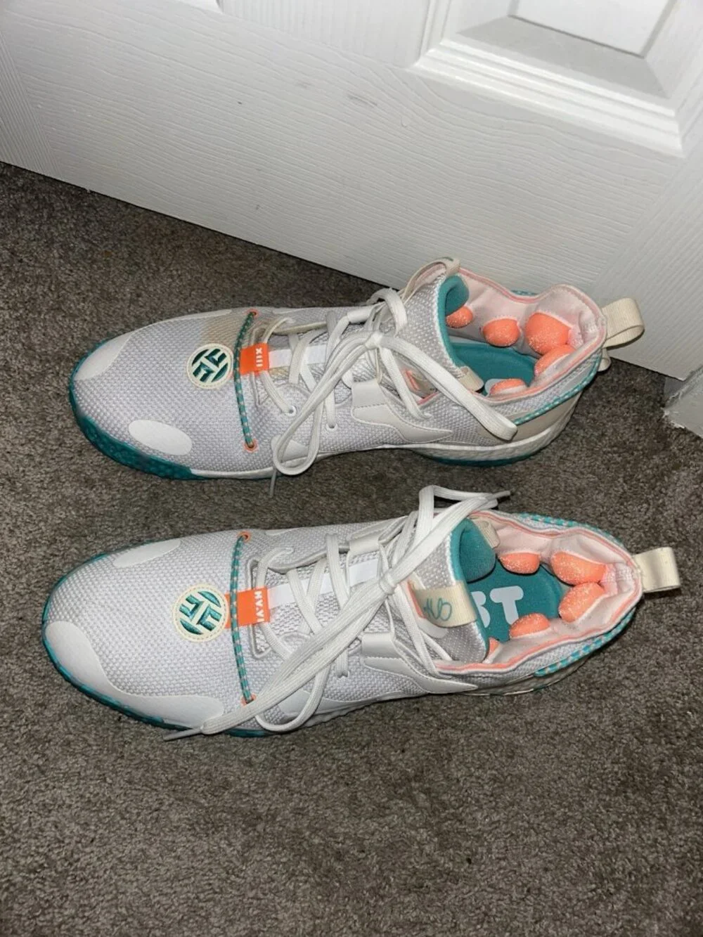 Adidas White Harden Vol 6 Lace Up Athletic Basketball Sneakers Size 17